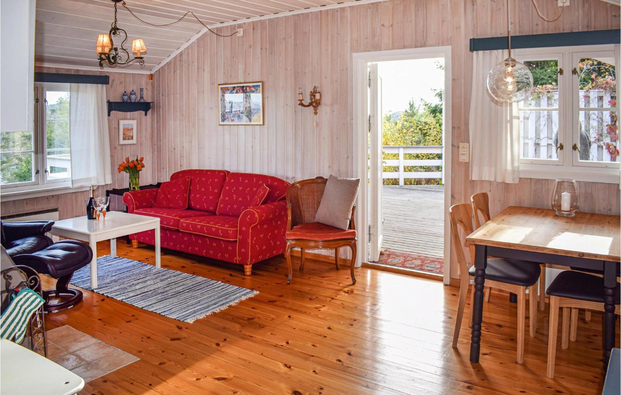 Beautiful Home In Aros With Kitchen Fagerstrand Esterno foto